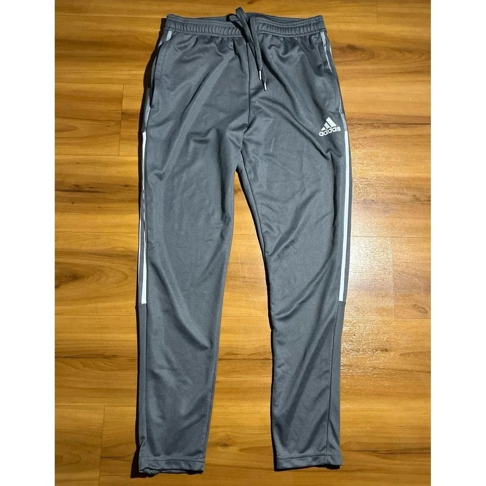 Mens NWOT Adidas 3 Stripe Athletic Performance Workout Tapered Track Pants